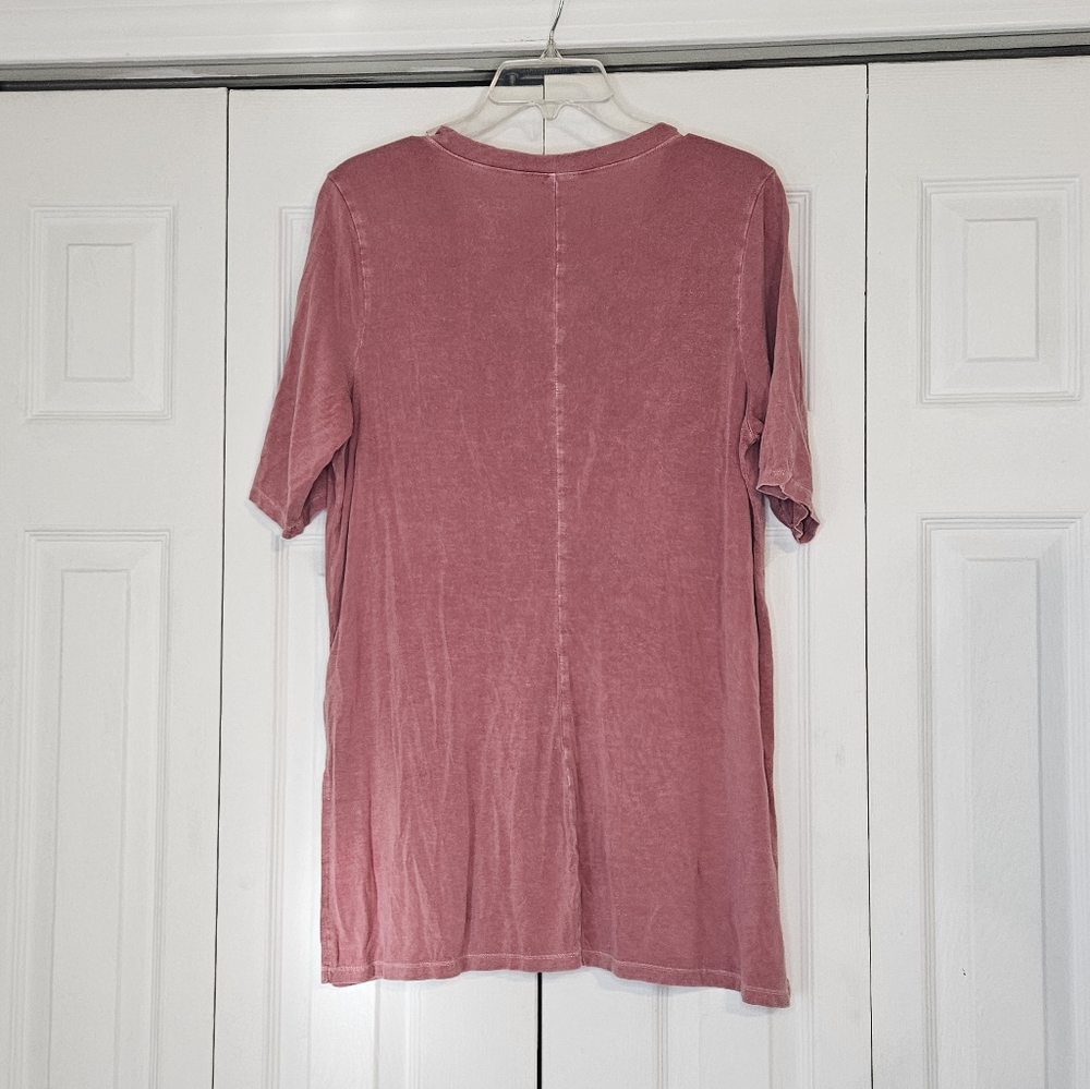 Super Soft Pink V-Neck T-Shirt - Picture 2 of 3